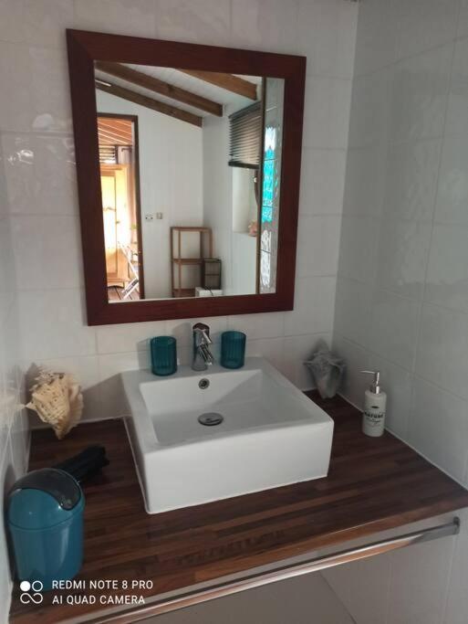 Ti-Case Appartement Jacuzzi A 100M De La Plage Sainte-Luce Exteriör bild